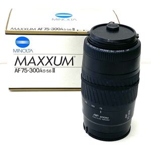 Minolta MAXXUM Zoom AF 75 - 300mm 4.5-5.6 Macro Camera Lens in Box